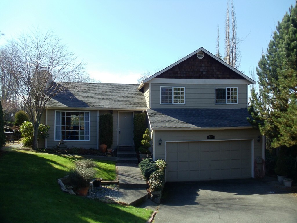 Property Photo: 261 Summit Street WA 98282