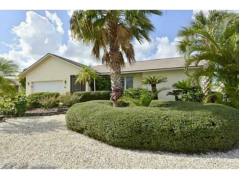 Property Photo:  6514 Bimini Court  FL 33572 