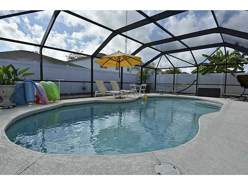 Property Photo:  10410 Fly Fishing Street  FL 33569 