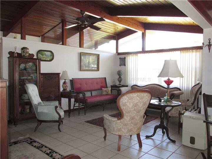 Property Photo:  227 Coral Street  FL 34285 