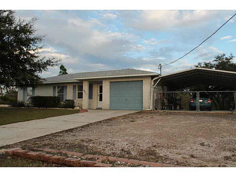 Property Photo: 2211 Lemon Drive FL 33898