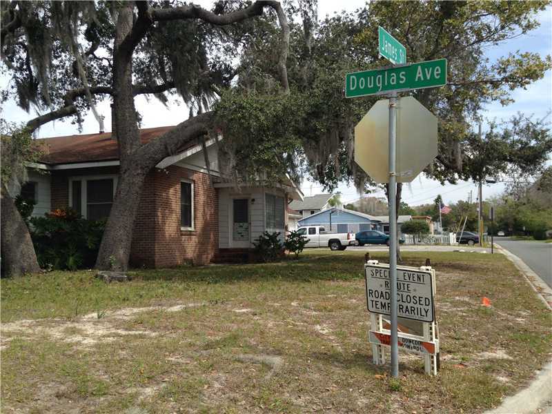 Property Photo:  603 Douglas Avenue  FL 34698 