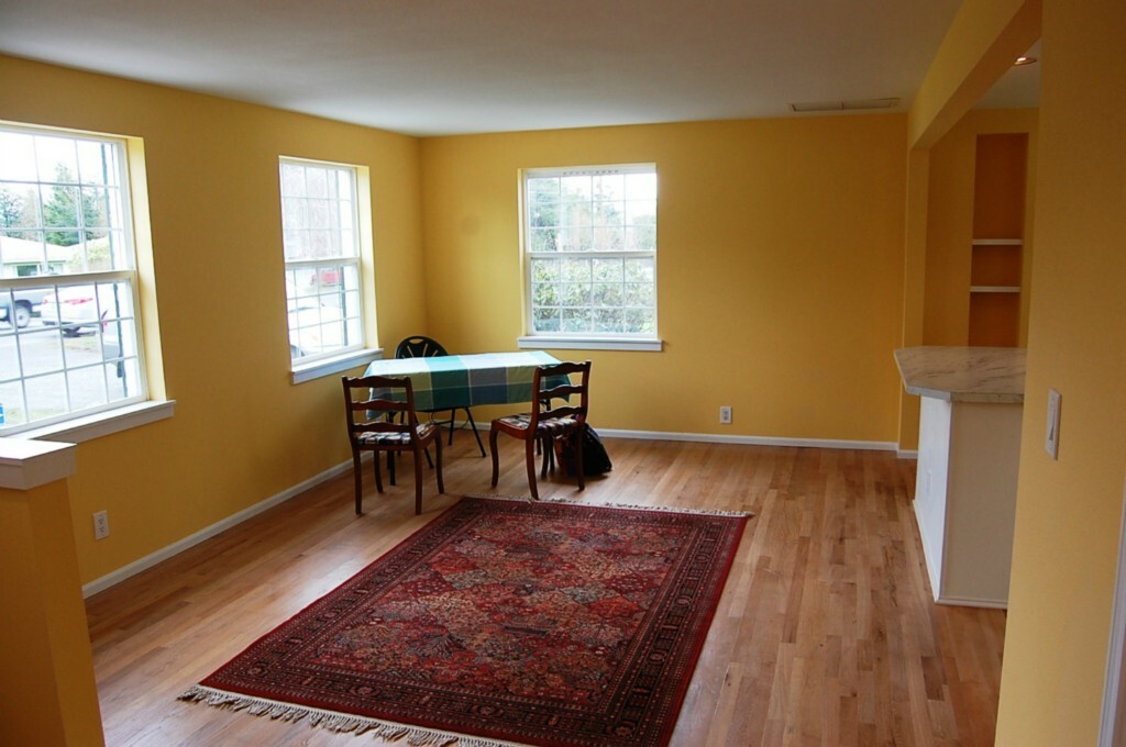 Property Photo: 3035 Cherrywood Ave WA 98225