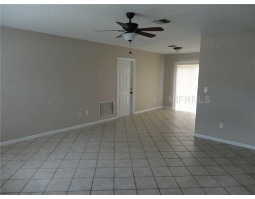 Property Photo: 1561 Cumberland Lane FL 33755