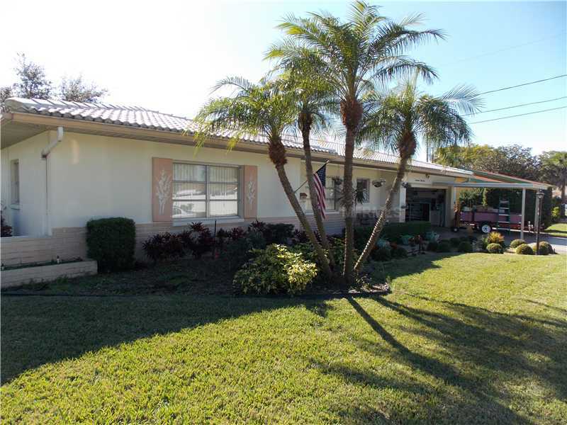 Property Photo:  1741 42nd Way N  FL 33713 