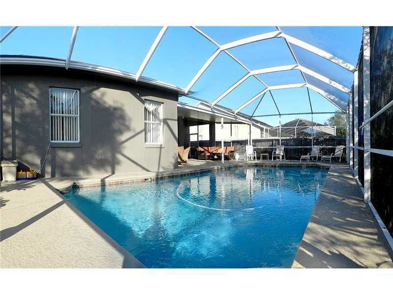 Property Photo:  12026 Timberhill Drive  FL 33569 