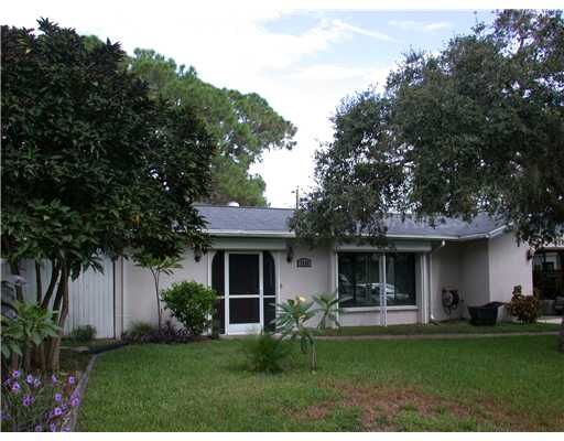 Property Photo: 3285 Datura Road FL 34293