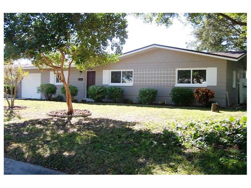 Property Photo:  1414 46th Avenue NE  FL 33703 