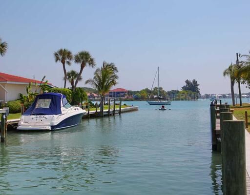 Property Photo: 864 White Cap Circle 23 FL 34285