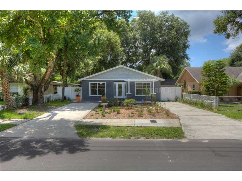 Property Photo:  204 W Flora Street  FL 33604 