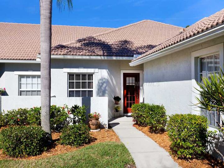 Property Photo:  627 Back Nine Drive  FL 34285 