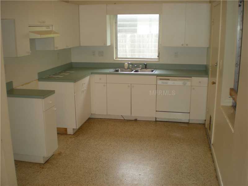 Property Photo: 1311 22nd Street W FL 34205