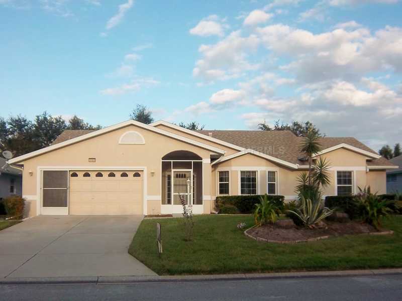 Property Photo:  26900 Forest Hills Street  FL 34748 