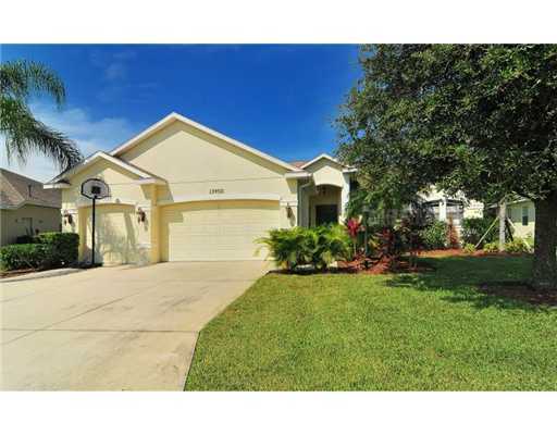 Property Photo:  13402 Purple Finch Circle  FL 34202 