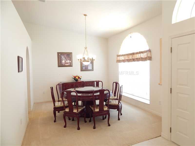 Property Photo: 10105 Londonshire Lane FL 33647
