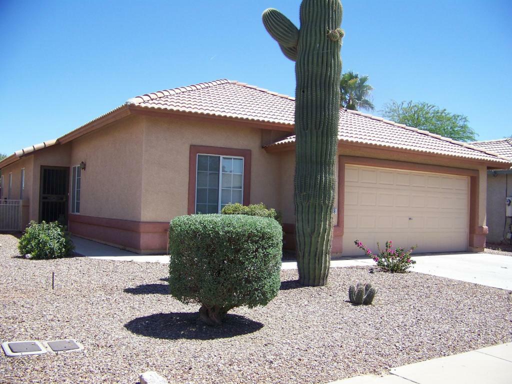 Property Photo:  1846 N Center Avenue  AZ 85122 