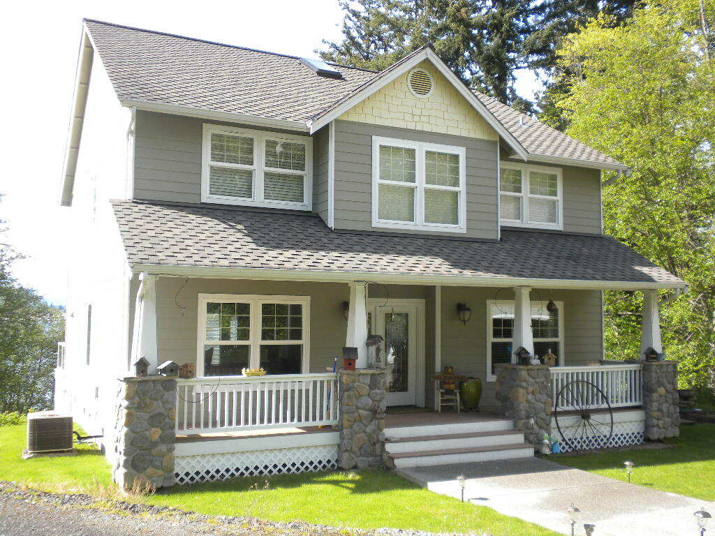 Property Photo:  2717 E Lidstrom Hill Rd  WA 98366 