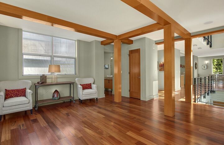 Property Photo: 2908 25th Ave W WA 98199