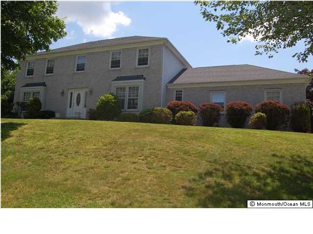 Property Photo:  18 Knob Hill Road  NJ 07746 