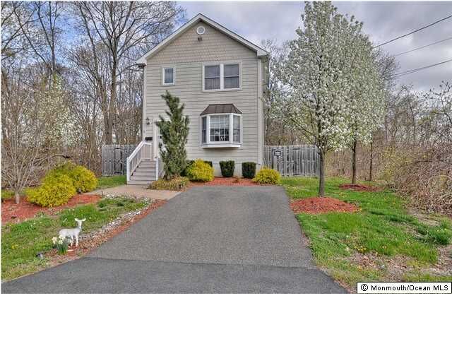 Property Photo:  35 Leocadia Court  NJ 07730 