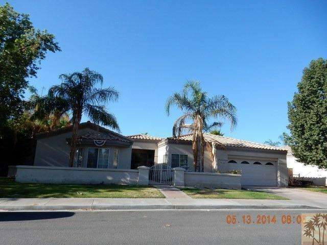 Property Photo: 74535 Daylily Circle CA 92260