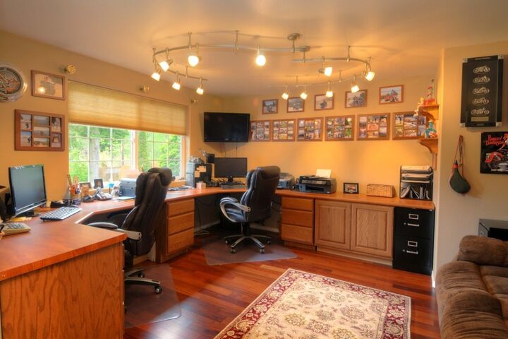 Property Photo:  5930 Mero Rd  WA 98290 