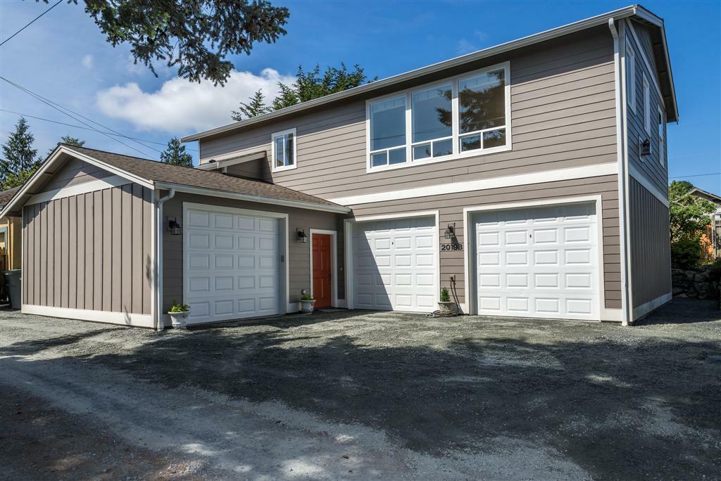 Property Photo:  2019 B L Ave  WA 98221 