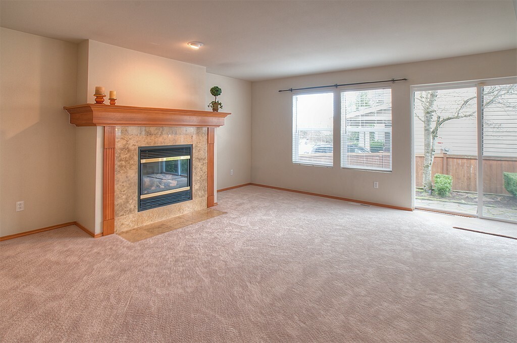 Property Photo:  7302 Cottonwood Dr SE  WA 98065 