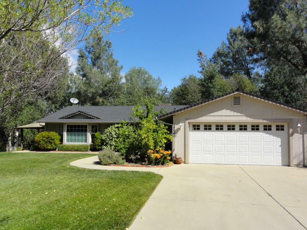 Property Photo:  20040 Spyglass Lane  CA 96003 