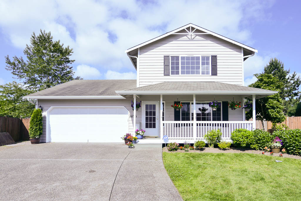 Property Photo:  16756 Marmount St SE  WA 98272 