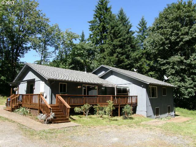 Property Photo:  13608 NE Mountain View Dr  WA 98604 