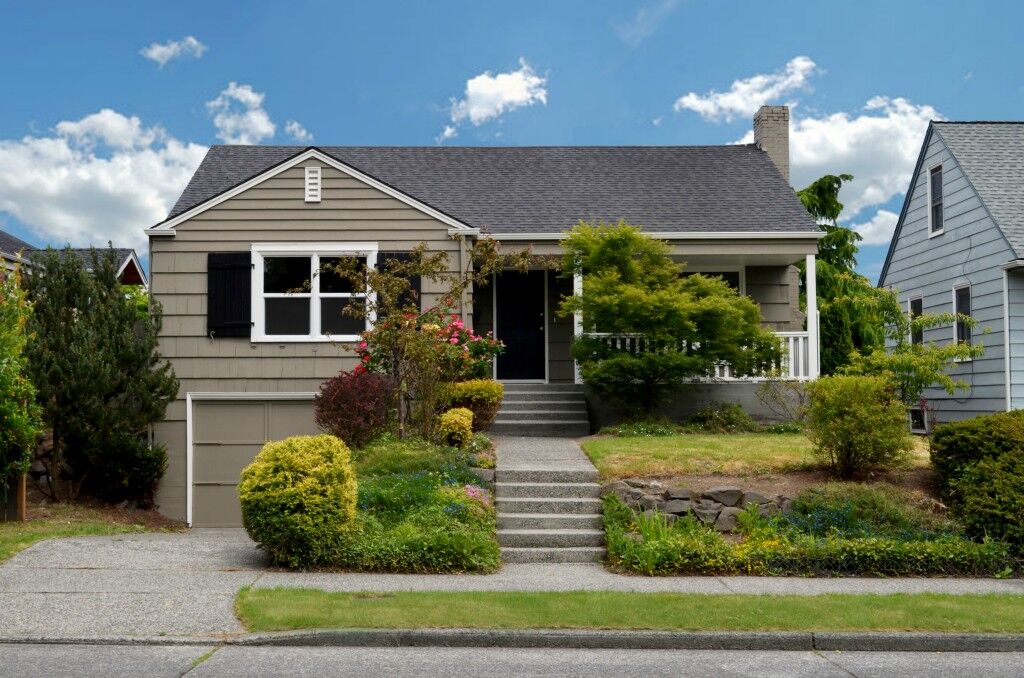 Property Photo: 7048 55th Ave NE WA 98115