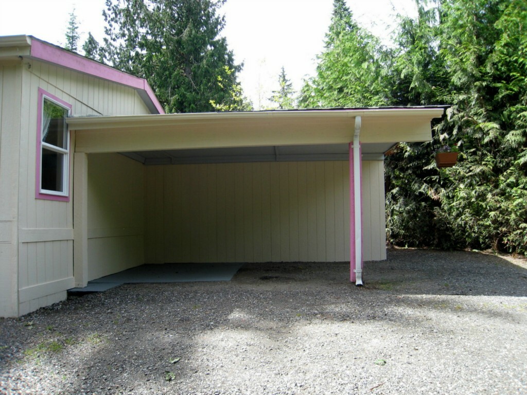 Property Photo:  11071 Alpine Rd  WA 98244 