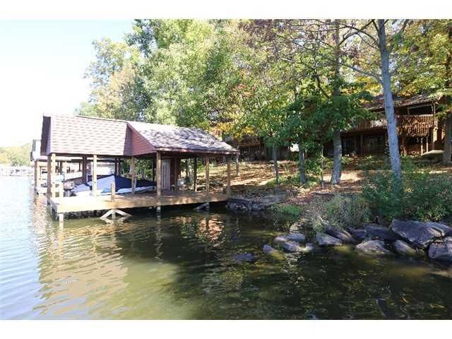 Property Photo: 553 Highland Hills Drive OH 43028