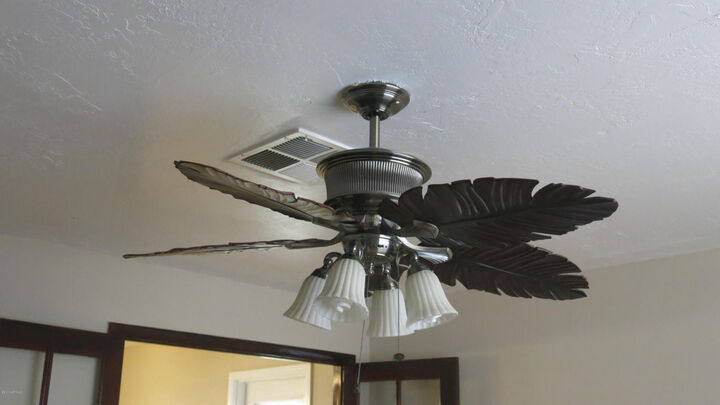 Property Photo:  2046 W Corrine Drive  AZ 85029 