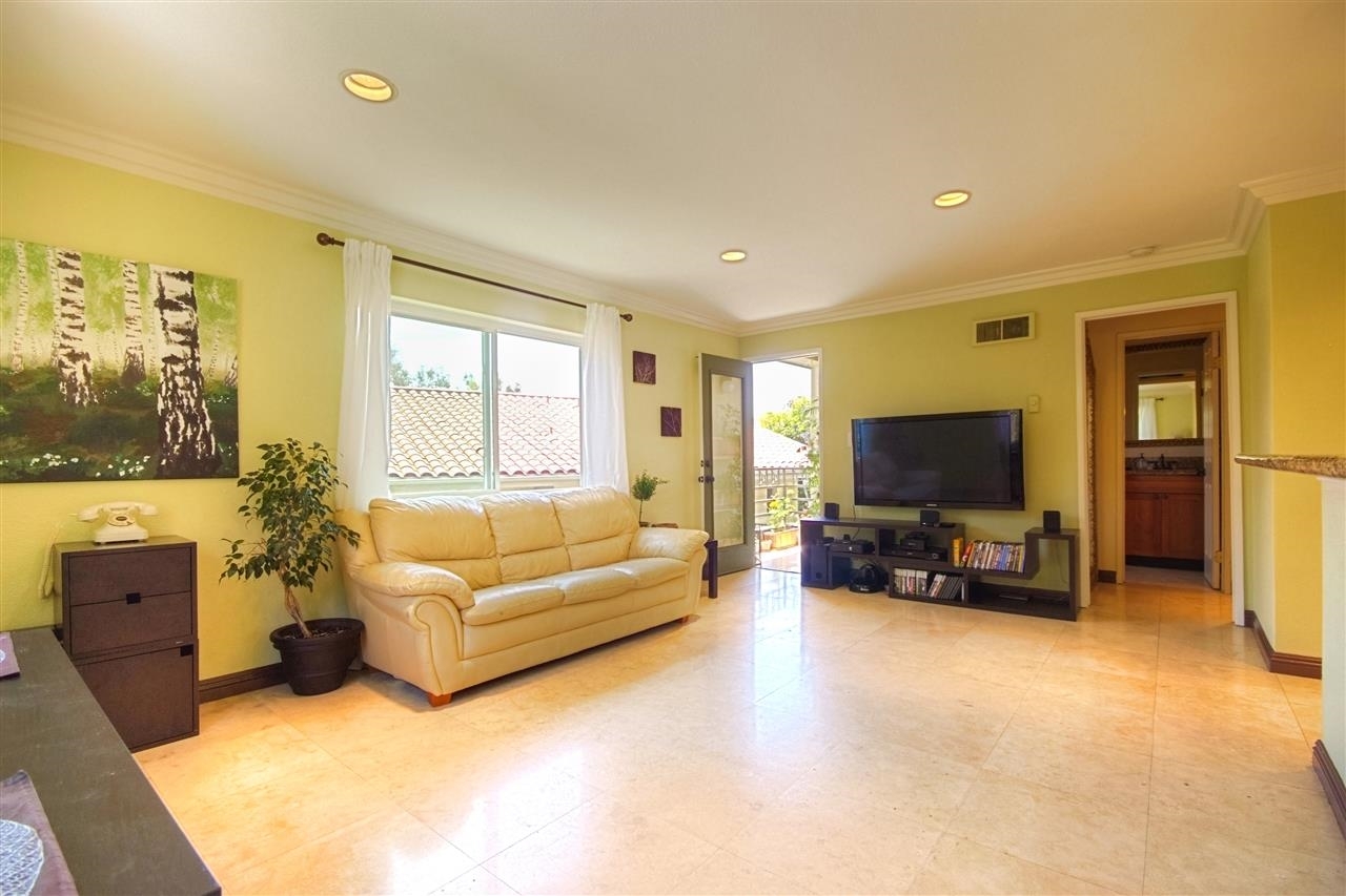 Property Photo:  7565 Charmant 614  CA 92122 