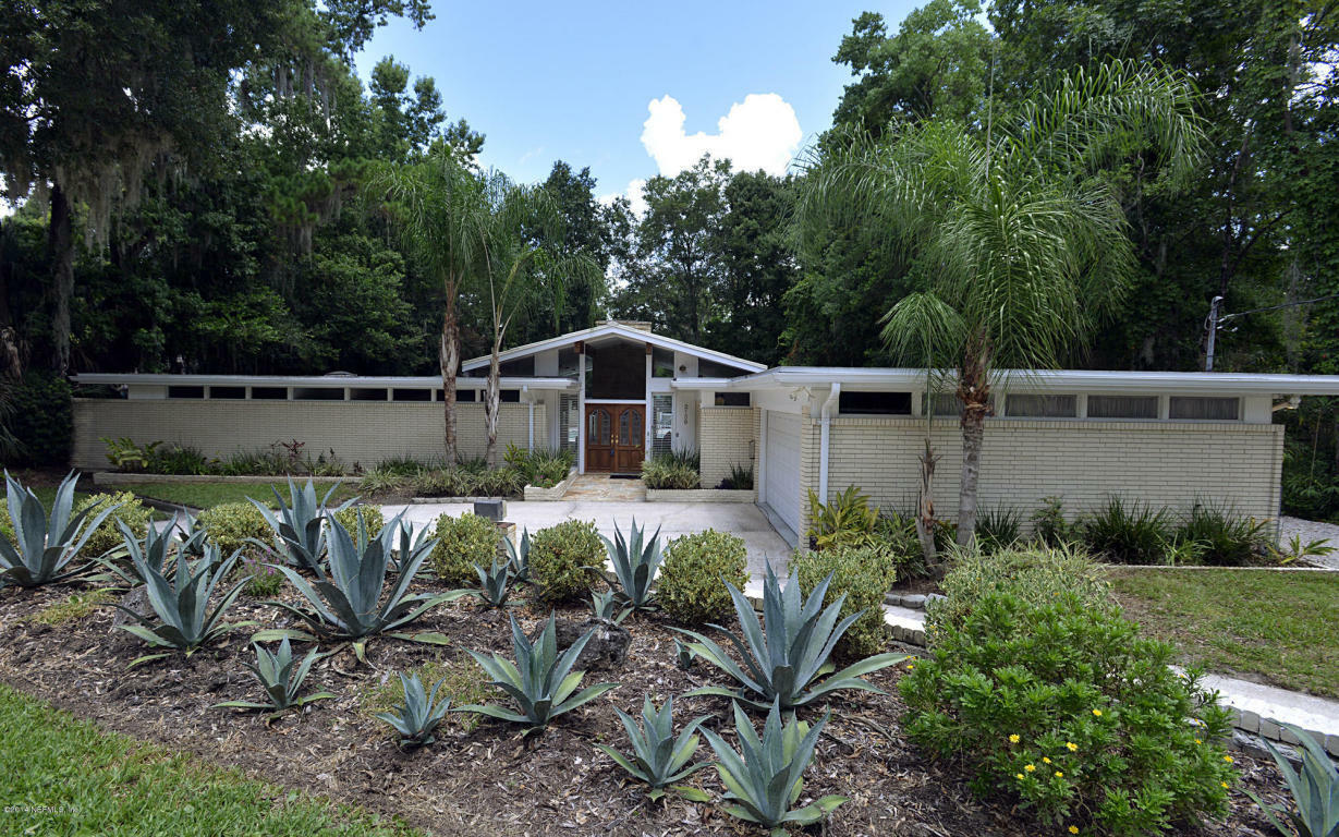 Property Photo:  2139 La Vaca Road  FL 32217 