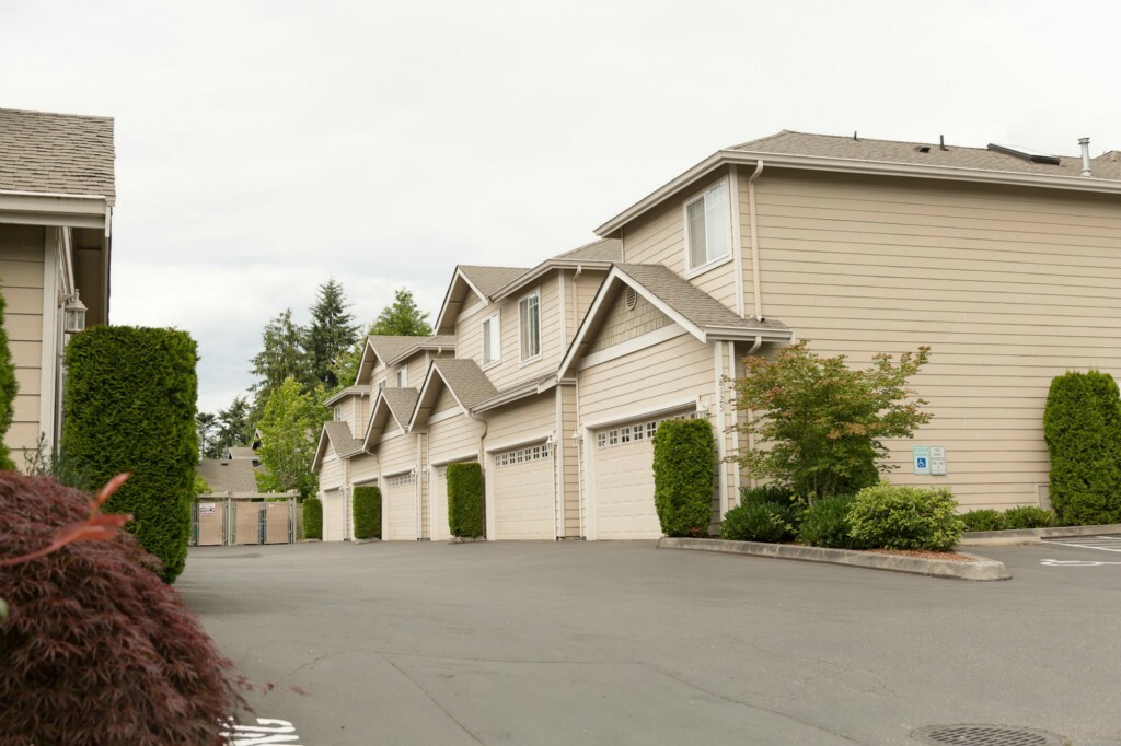 Property Photo:  8125 212th St SW 9  WA 98020 