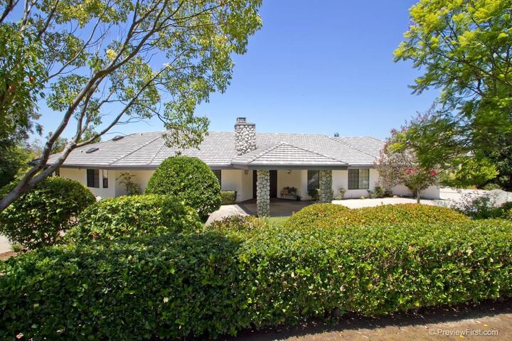 Property Photo:  17790 Valle Verde Rd  CA 92064 