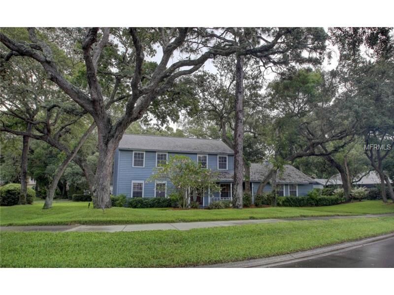 Property Photo:  106 Crestwood Drive  FL 34695 