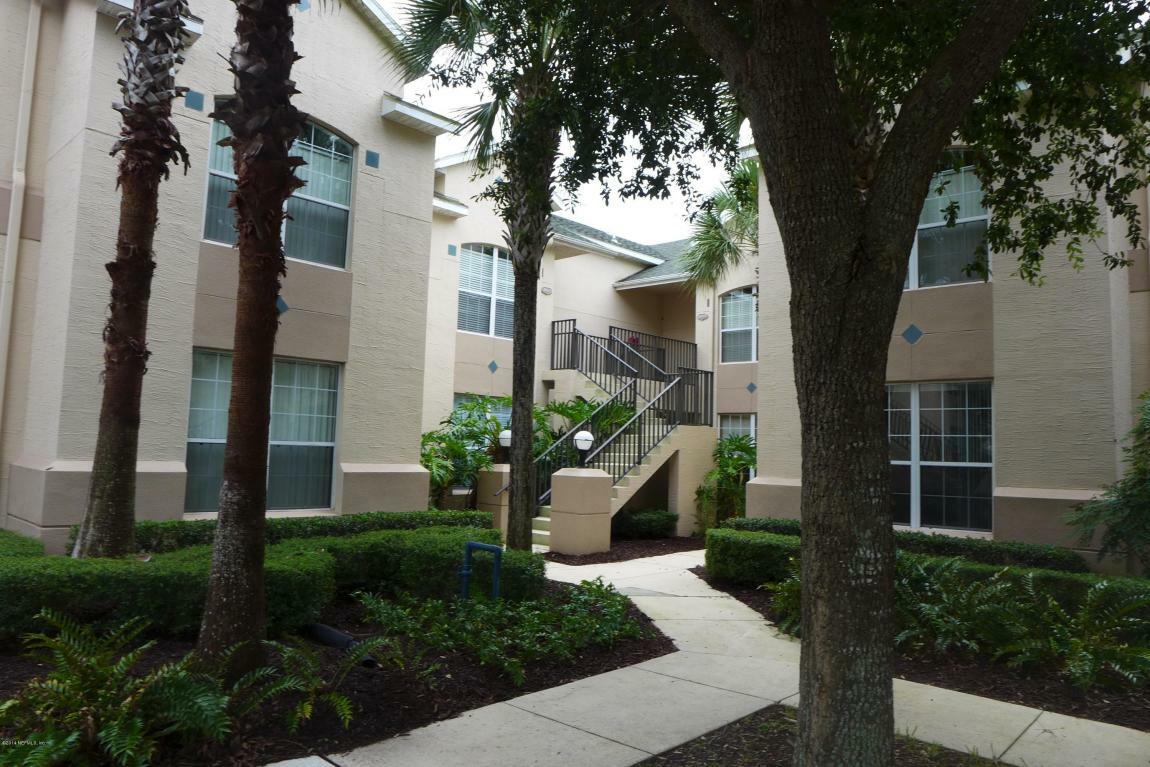 Property Photo:  1011 Royal Troon Lane  FL 32086 