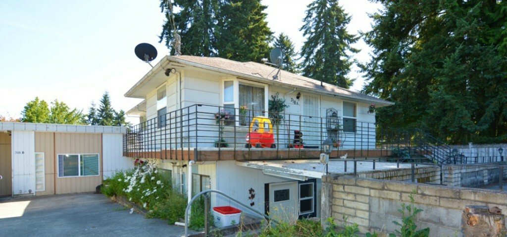 Property Photo:  318 107th St SW Aampampb  WA 98204 