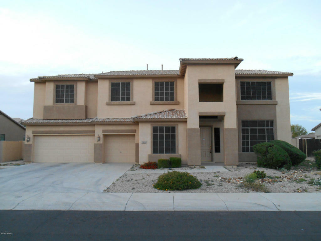 Property Photo:  2106 E County Down Drive  AZ 85249 