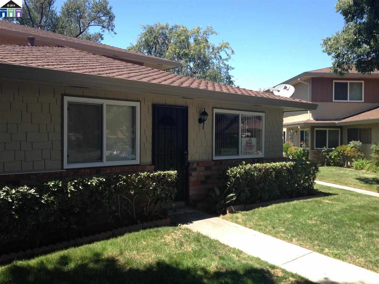 Property Photo: 2139 Eric Ct 1 CA 94587-3046