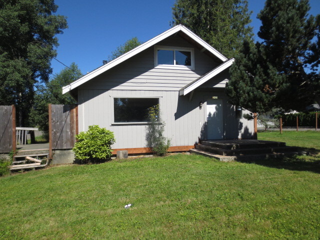 Property Photo: 1409 Gohr Rd WA 98294