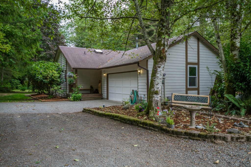 Property Photo:  4841 Ida Dr  WA 98228 