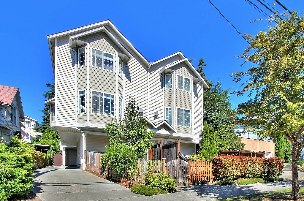 Property Photo:  1758 NW 59th St B  WA 98107 