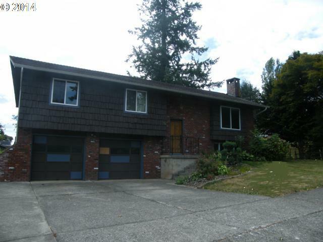 Property Photo:  740 NW 21st Ave  WA 98607 