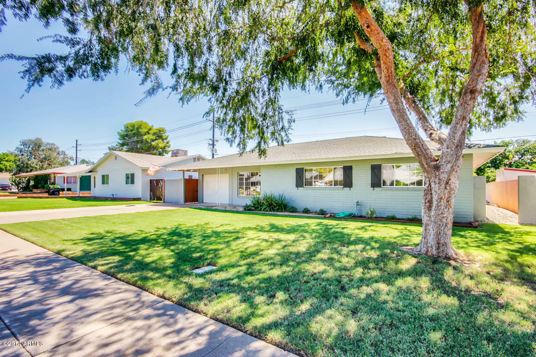 Property Photo:  2701 E Elm Street  AZ 85016 