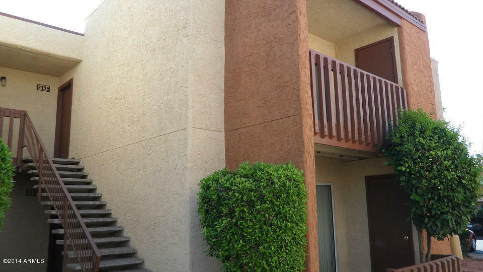 Property Photo:  2121 W Royal Palm Road 2125  AZ 85021 